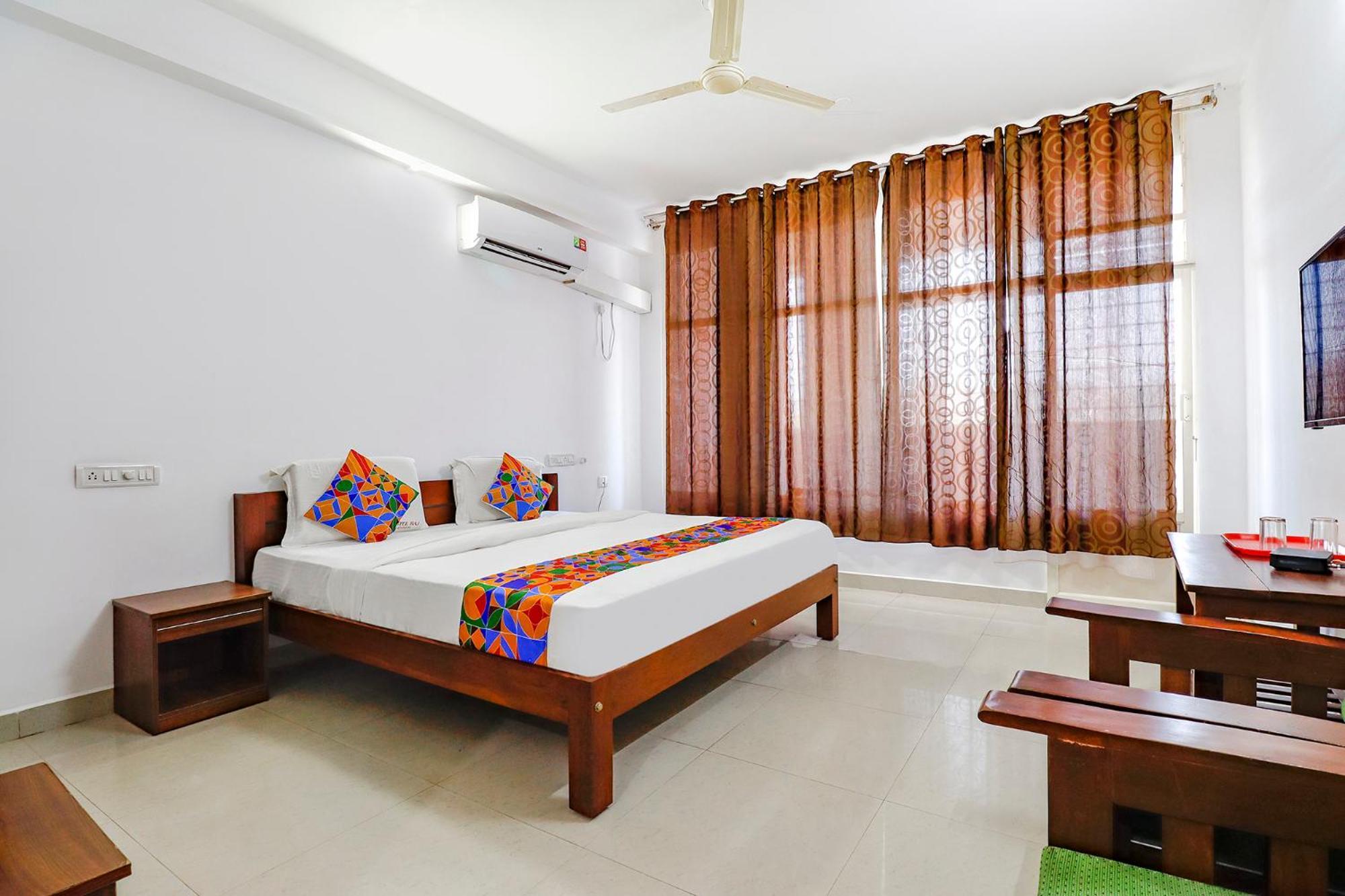Fabhotel Raj Residency - 1Km From Madikeri Fort Buitenkant foto